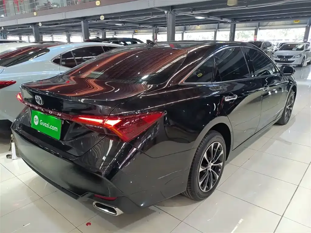 Toyota Avalon 2023 из CN, фото 7