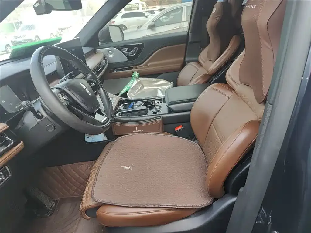 Lincoln Aviator 2021 из CN, фото 8