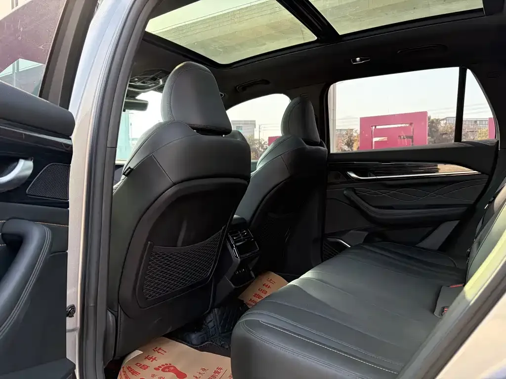 Geely Xingyue L 2024 из CN, фото 7