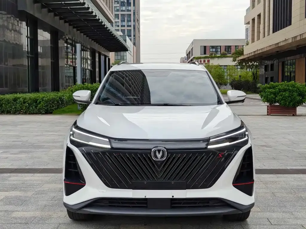 Changan CS75PLUS 2022 из CN, фото 2