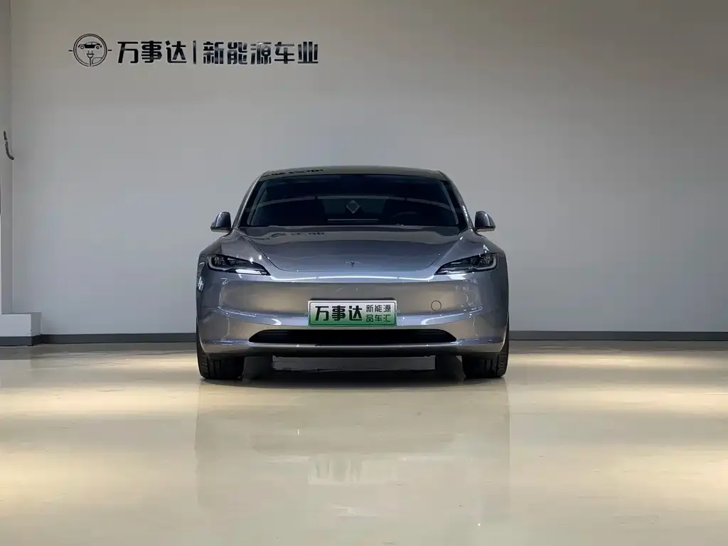 Tesla Model 3 2025 из CN, фото 2