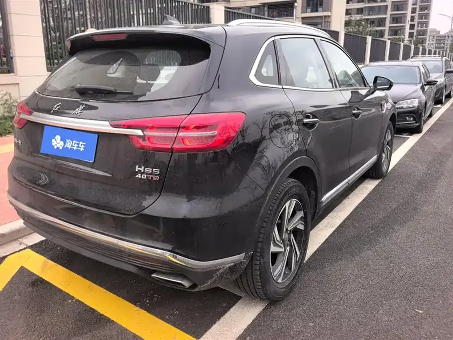 Hongqi HS5 — фото 3