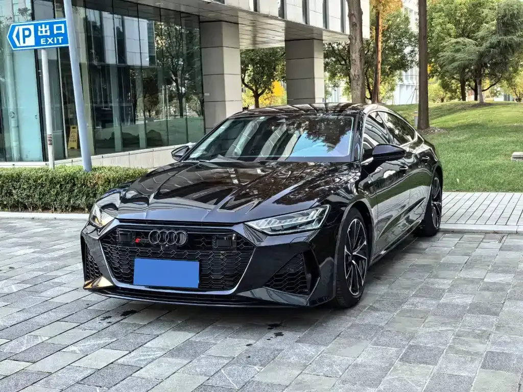 Audi A7 2021 из CN, фото 1