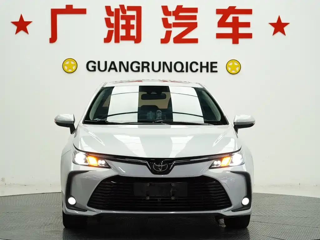 Toyota Corolla 2021 из CN, фото 2