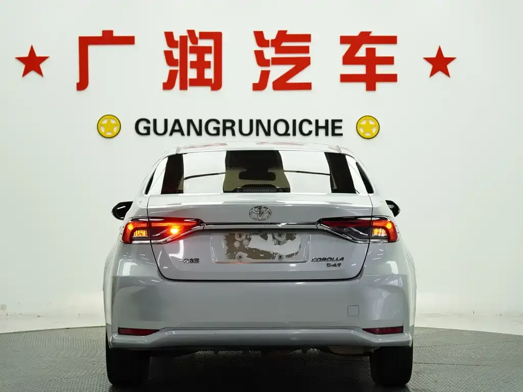 Toyota Corolla 2021 из CN, фото 4
