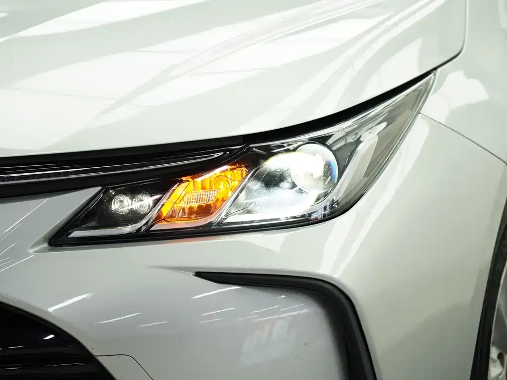 Toyota Corolla 2021 из CN, фото 7