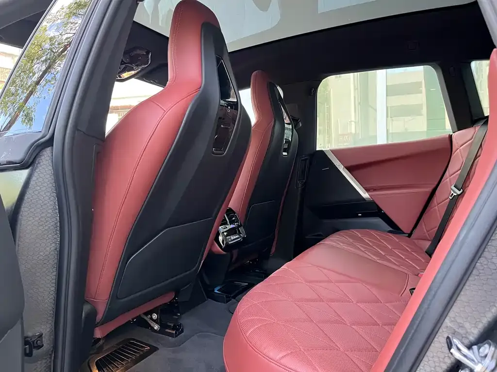BMW iX 2024 из CN, фото 9