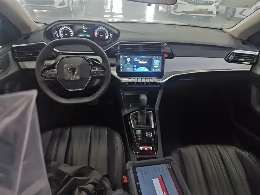 Peugeot 408 2025 из CN, фото 10