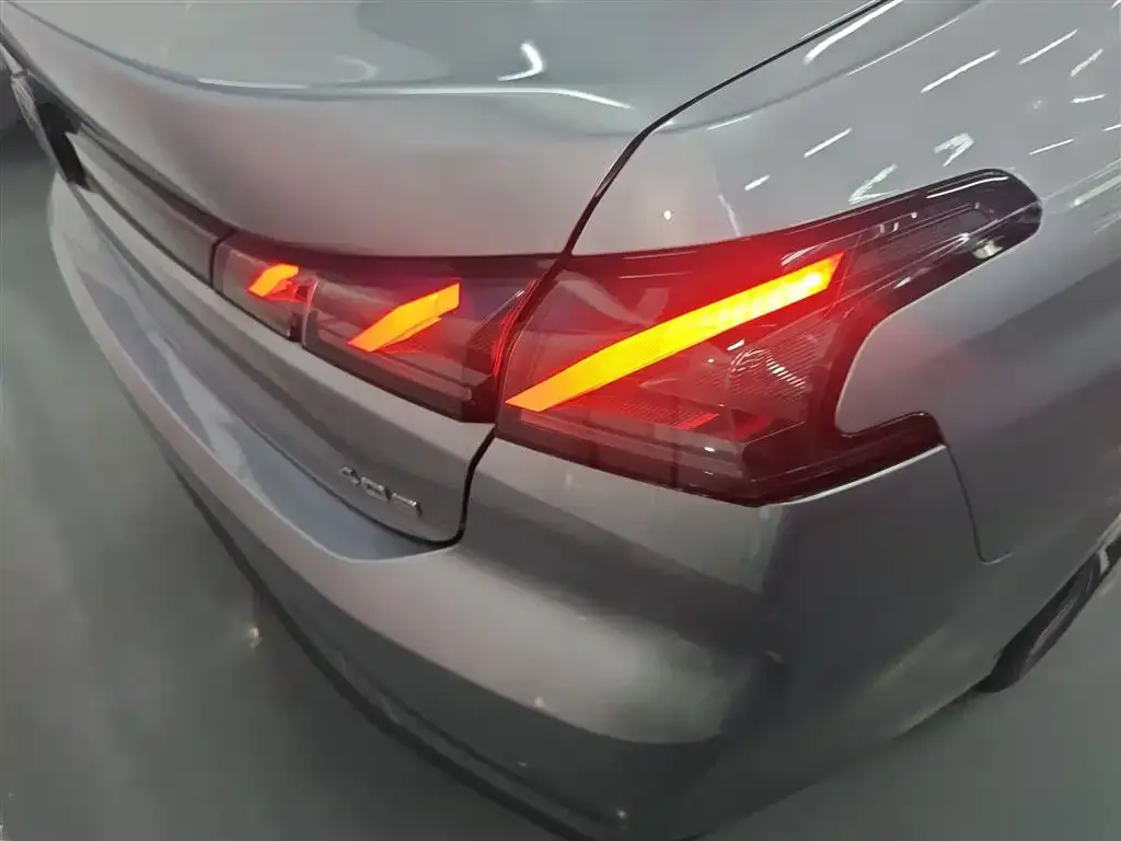 Peugeot 408 2025 из CN, фото 8