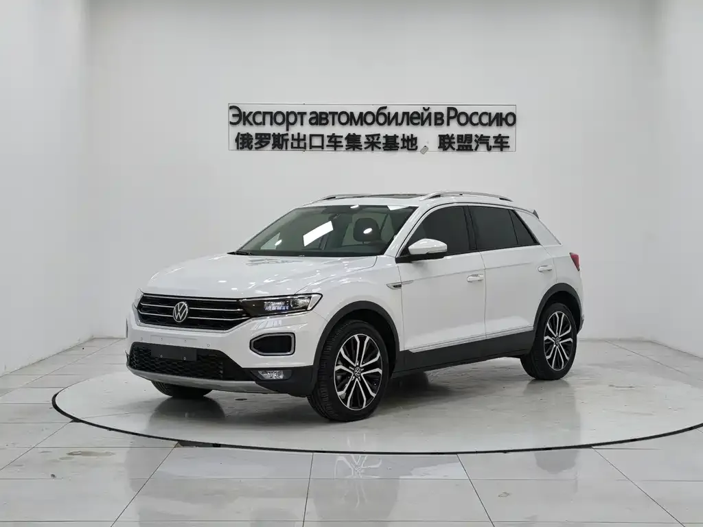 Volkswagen T-Roc — фото 1