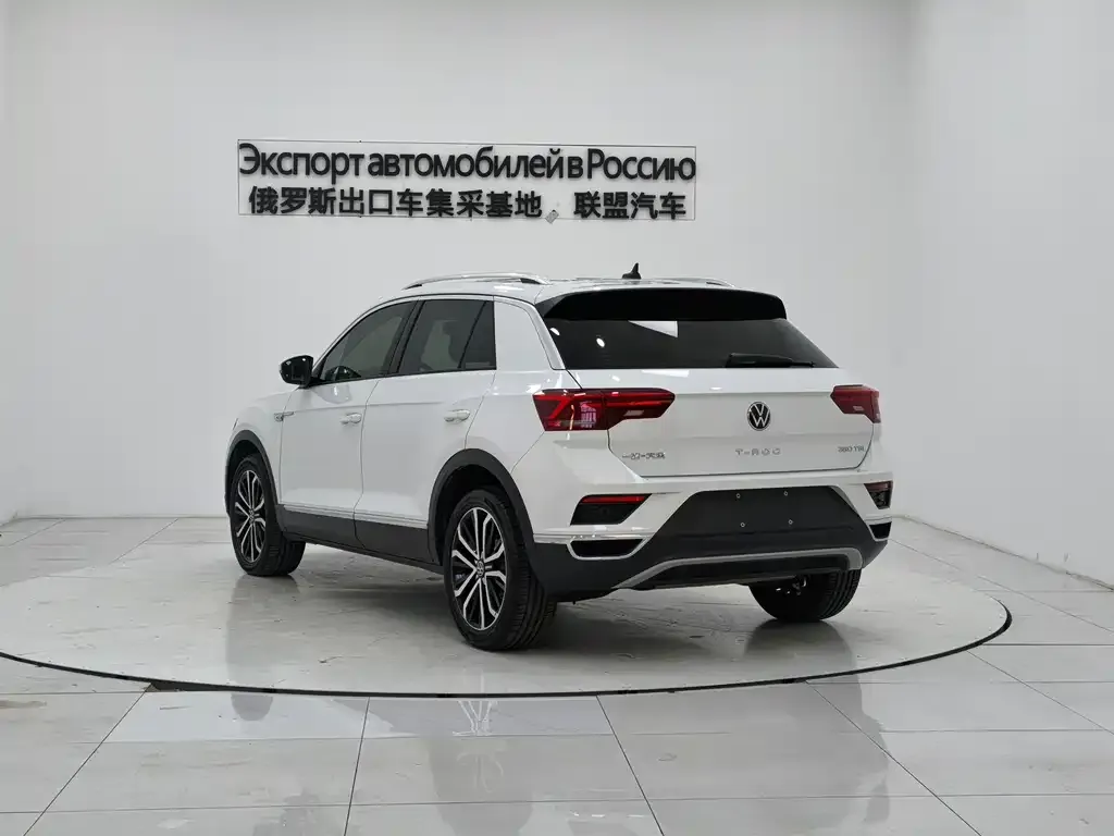 Volkswagen T-Roc — фото 4