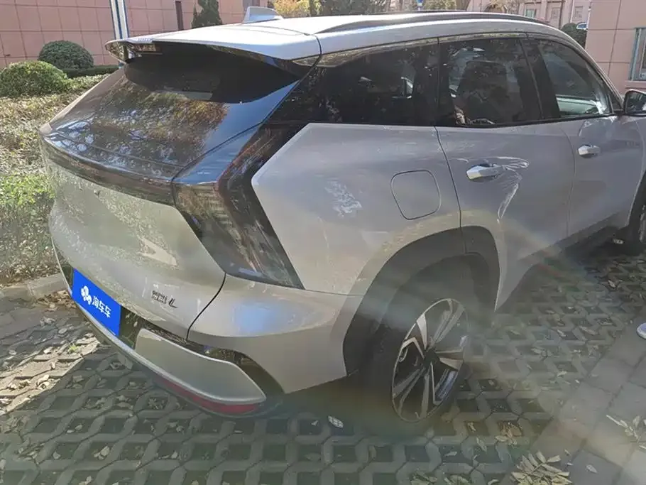 Geely Boyue L 2025 из CN, фото 3