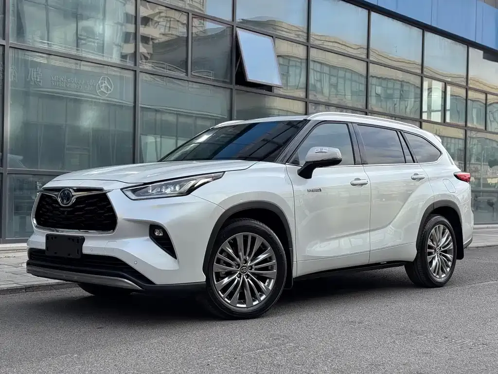 Toyota Highlander 2021 из CN, фото 1