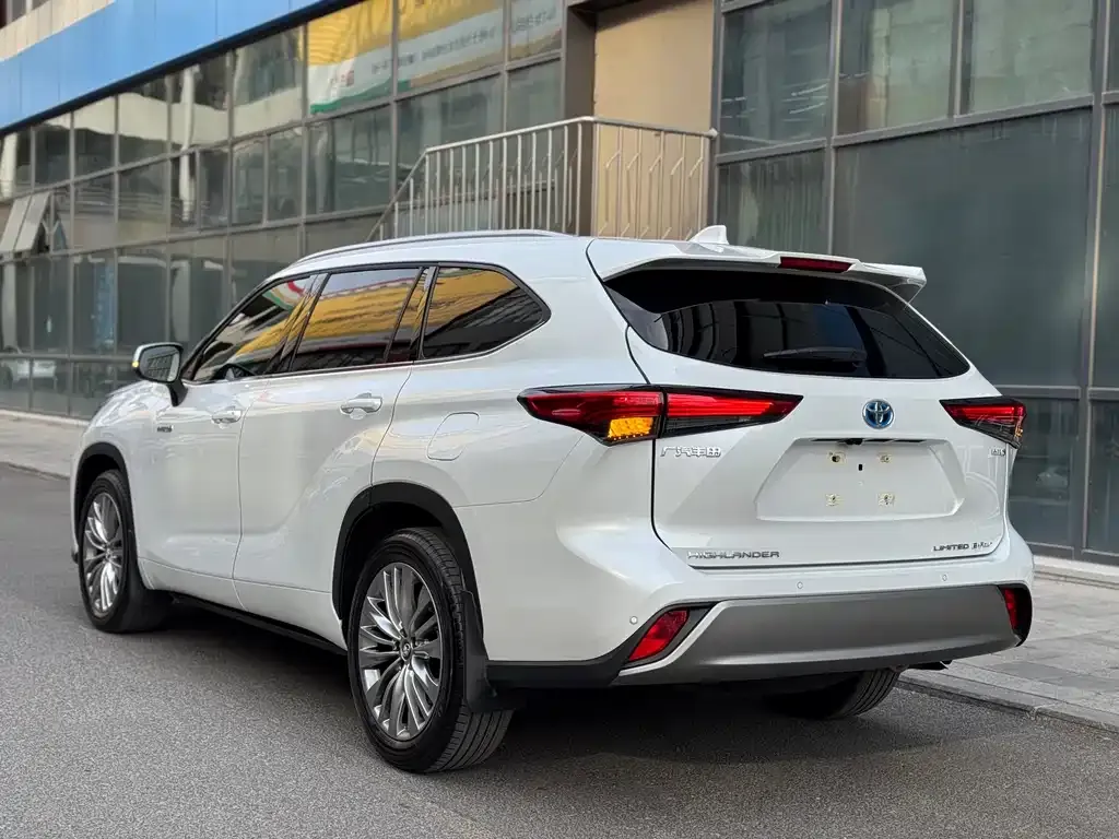 Toyota Highlander 2021 из CN, фото 4