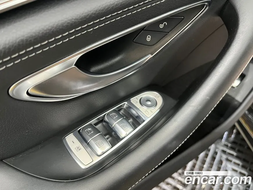 Mercedes-Benz CLS-Class — фото 10