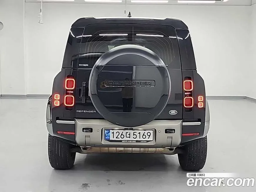 Land Rover Defender 2022 из KR, фото 3