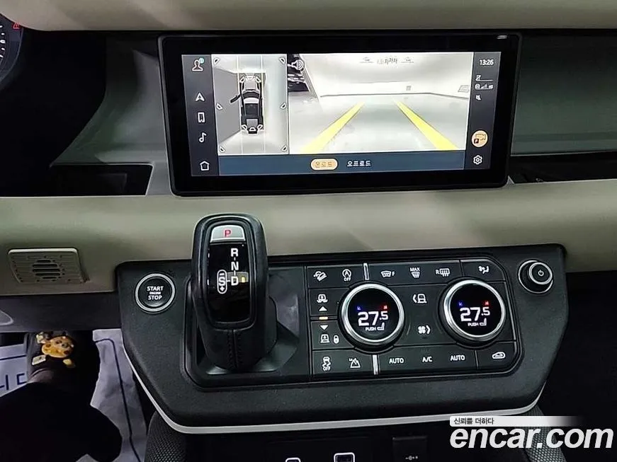 Land Rover Defender 2022 из KR, фото 8