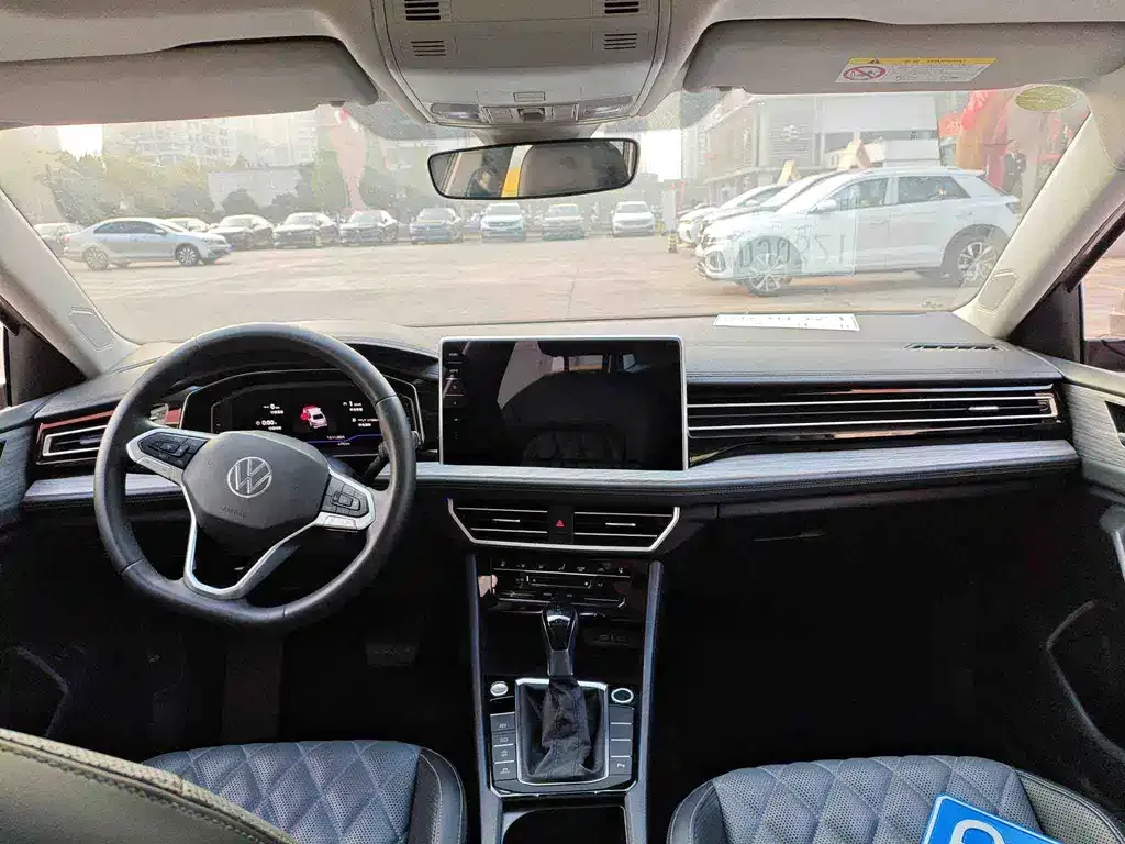 Volkswagen Sagitar 2022 из CN, фото 10