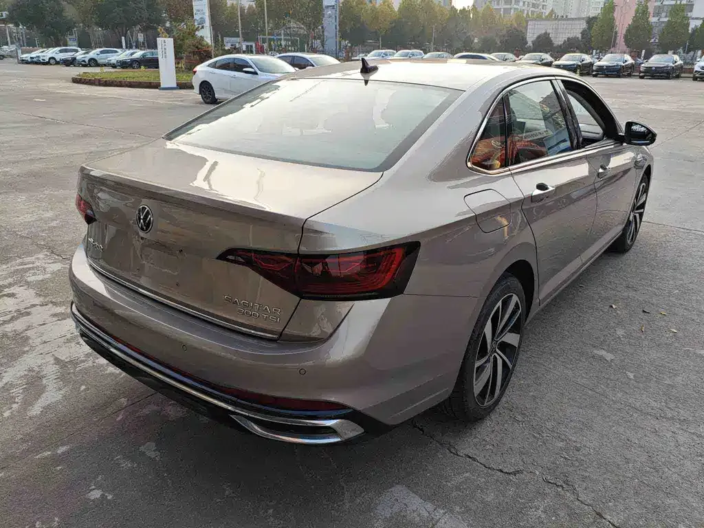 Volkswagen Sagitar 2022 из CN, фото 4