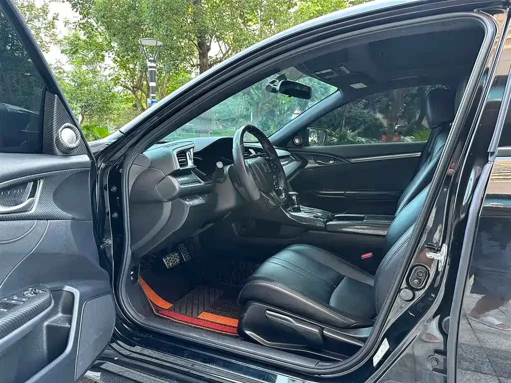 Honda Civic 2021 из CN, фото 4