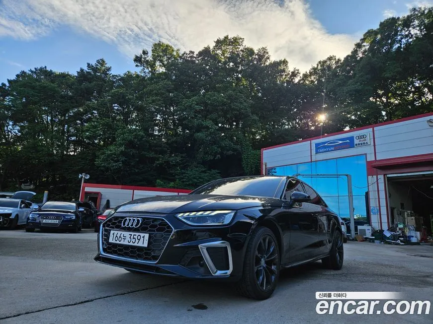 Audi A4 2021 из KR, фото 2