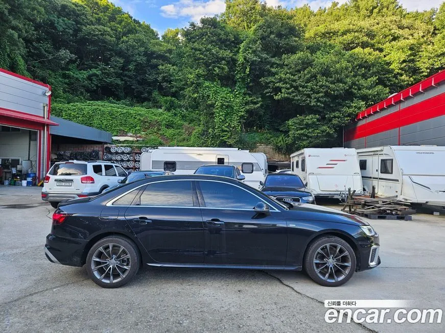 Audi A4 2021 из KR, фото 9