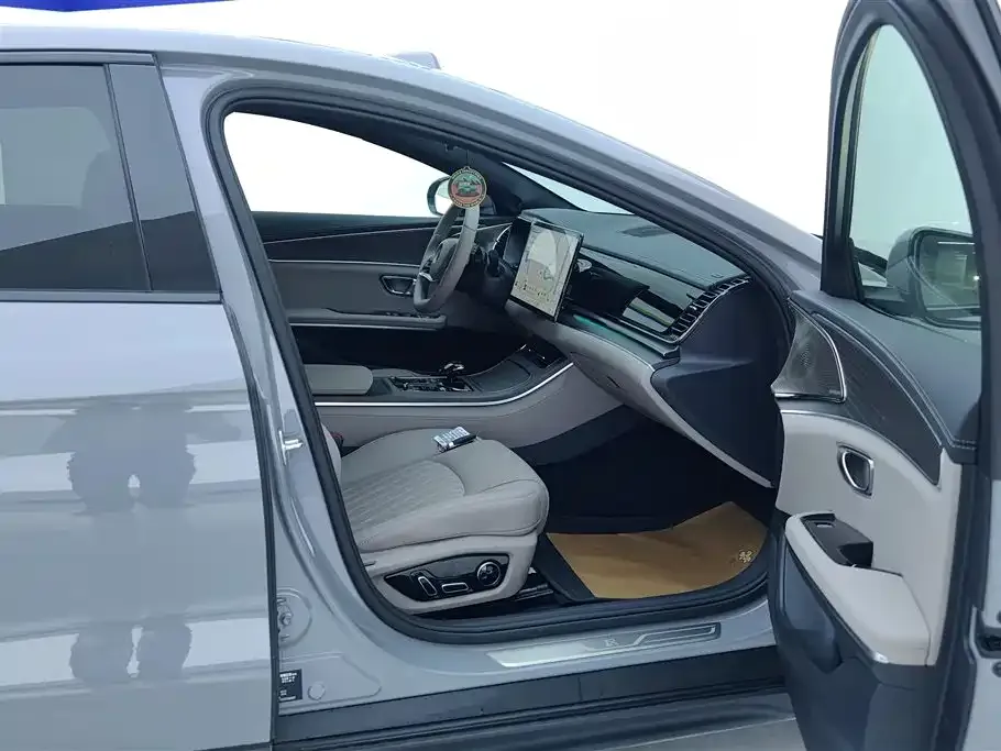 [object Object] Han 2025 из CN, фото 8