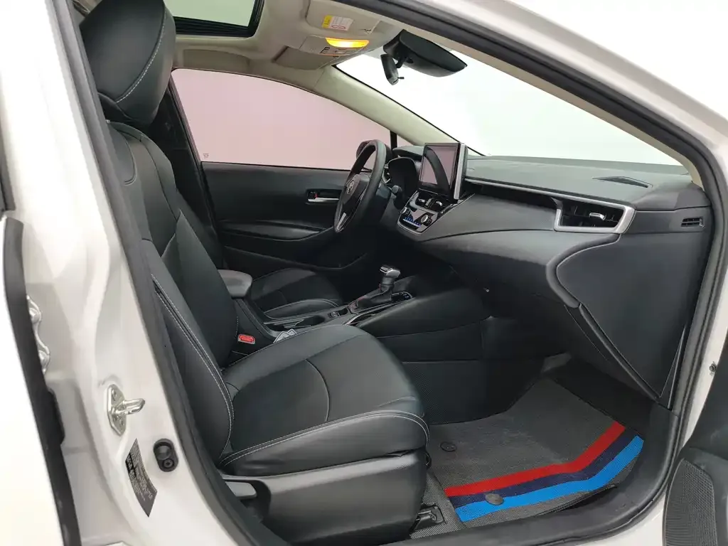 Toyota Corolla 2022 из CN, фото 10