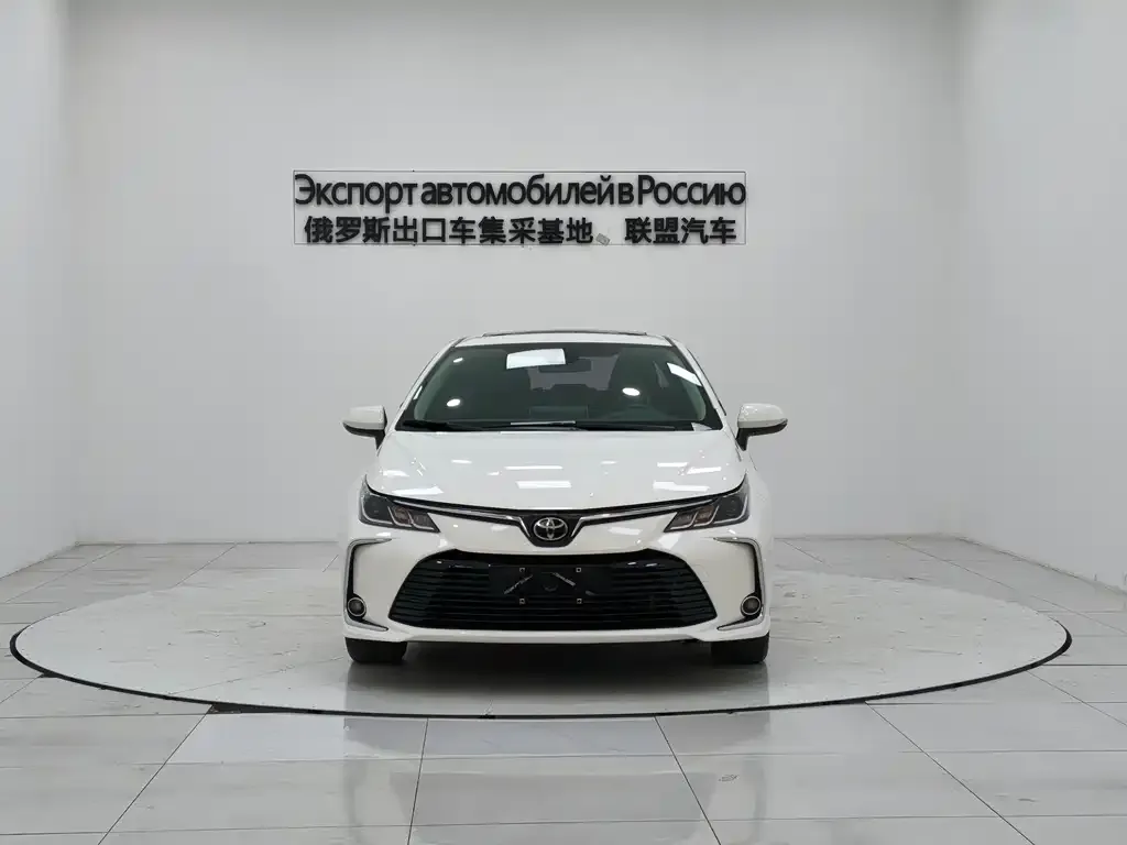 Toyota Corolla 2022 из CN, фото 2