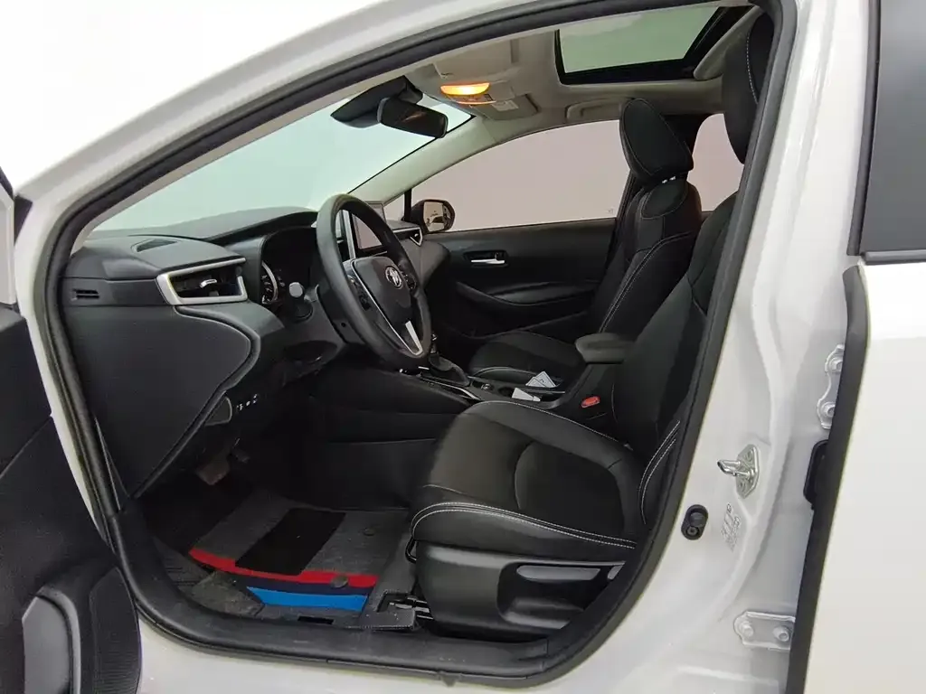 Toyota Corolla 2022 из CN, фото 7