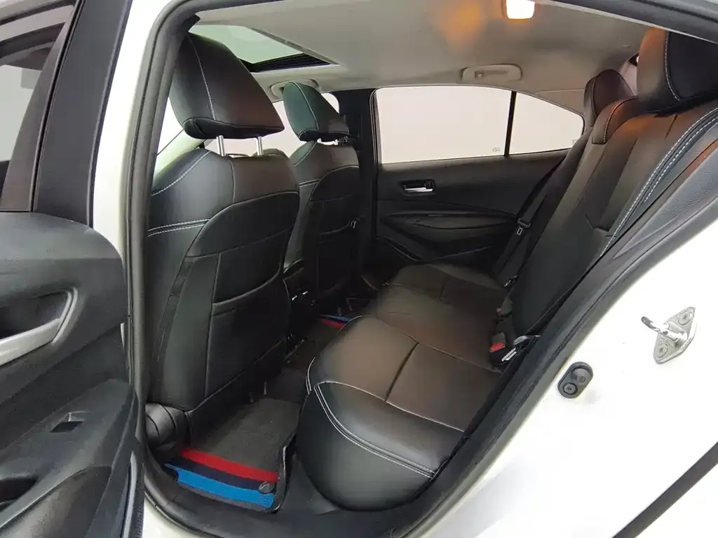 Toyota Corolla 2022 из CN, фото 8