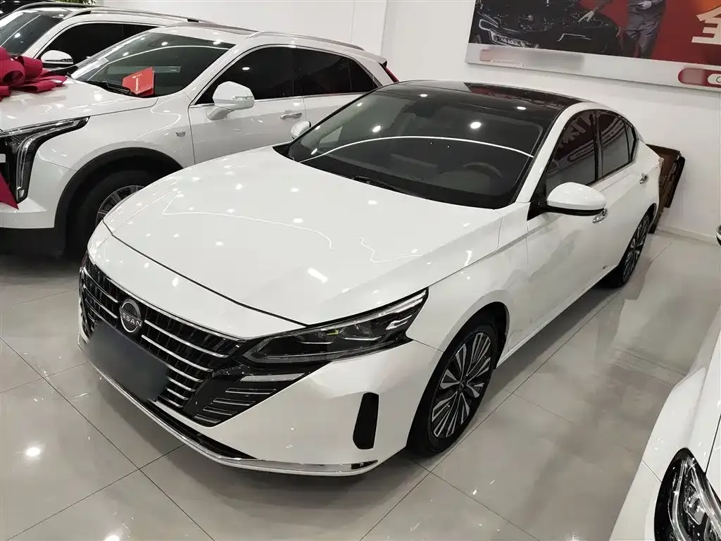 Nissan Teana 2023 из CN, фото 2