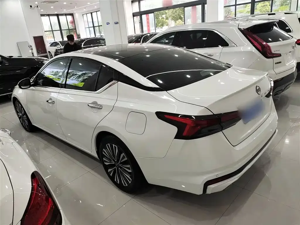 Nissan Teana 2023 из CN, фото 5