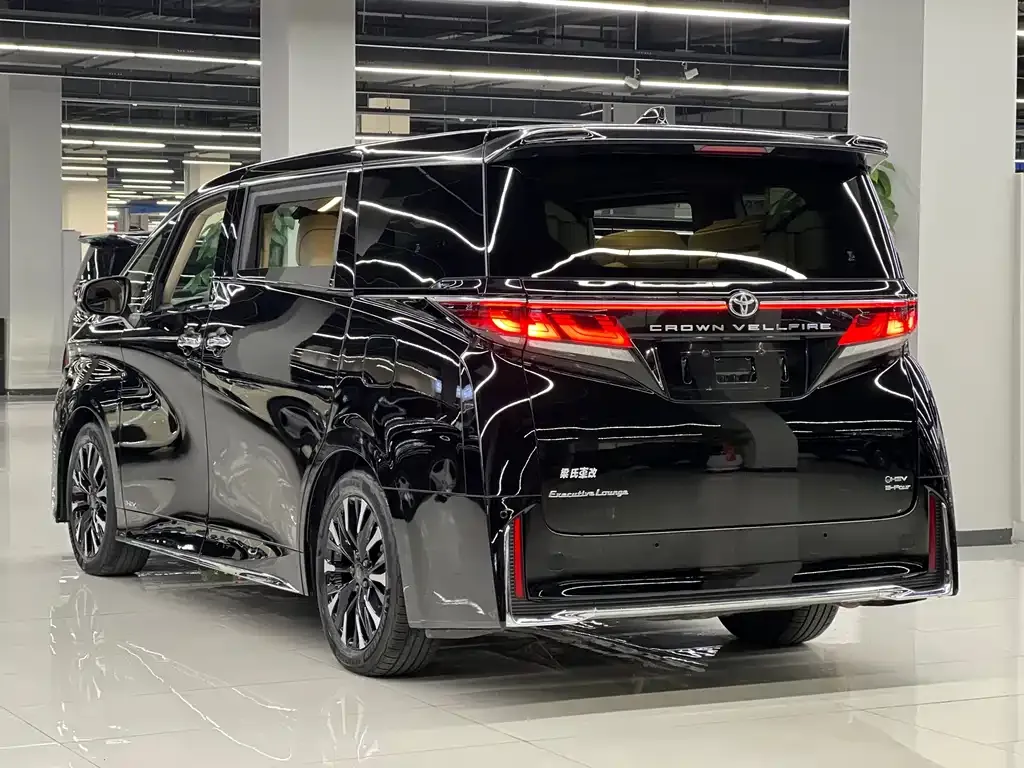 Toyota Vellfire 2023 из CN, фото 6