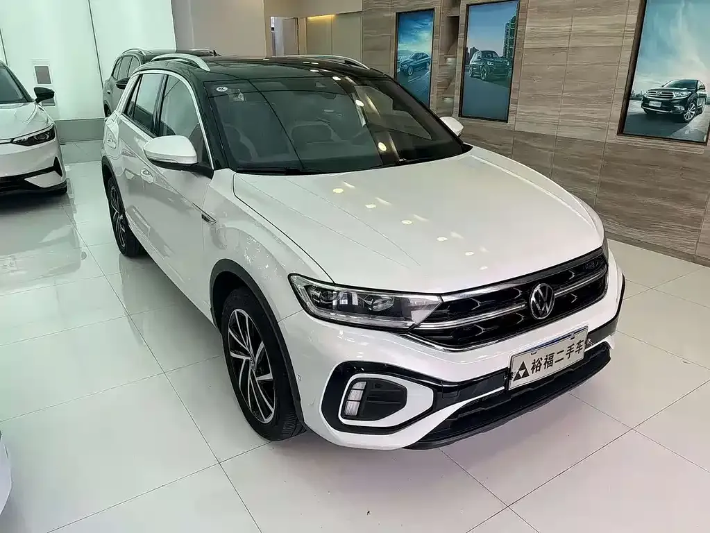 Volkswagen T-Roc 2023 из CN, фото 1
