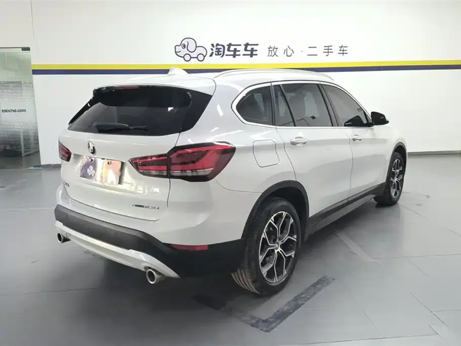 BMW X1 2022 из CN, фото 3