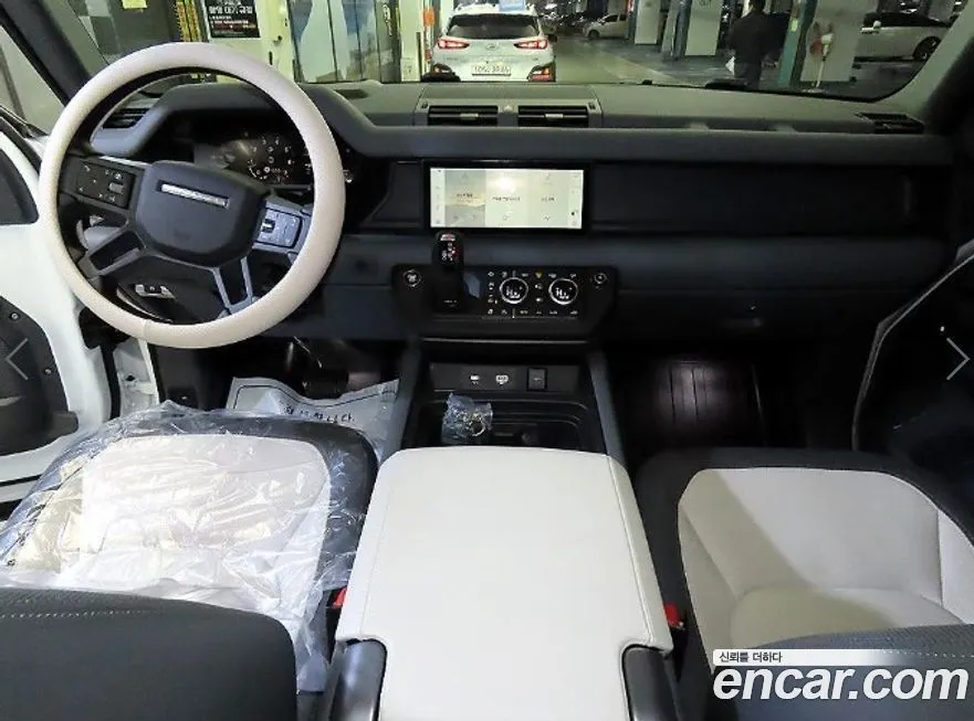 Land Rover Defender — фото 10