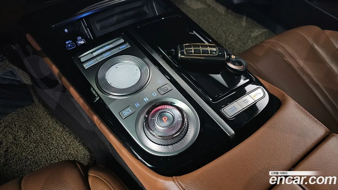 Genesis G80 — фото 9