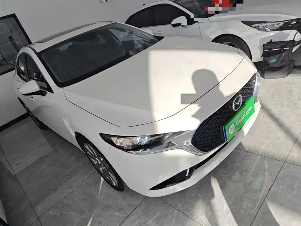 Mazda 3 Axela 2024 из CN, фото 4