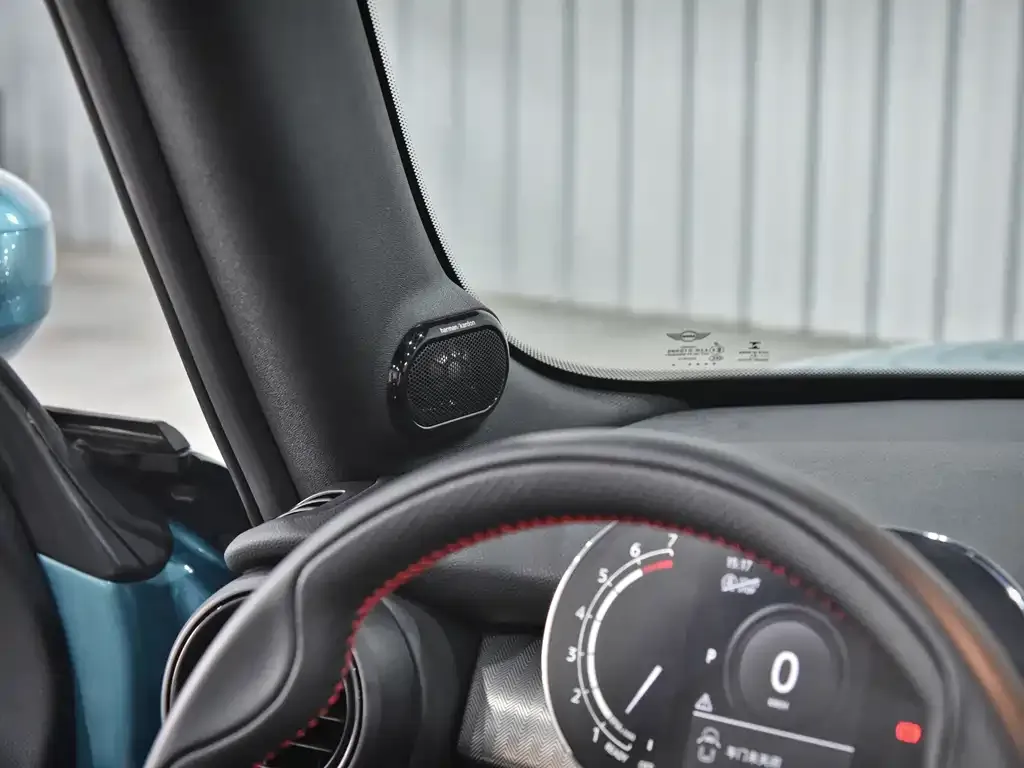 MINI Cooper (3-door) 2021 из CN, фото 8