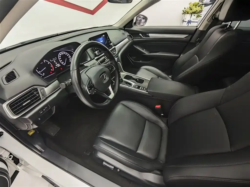 Honda Accord 2021 из CN, фото 9