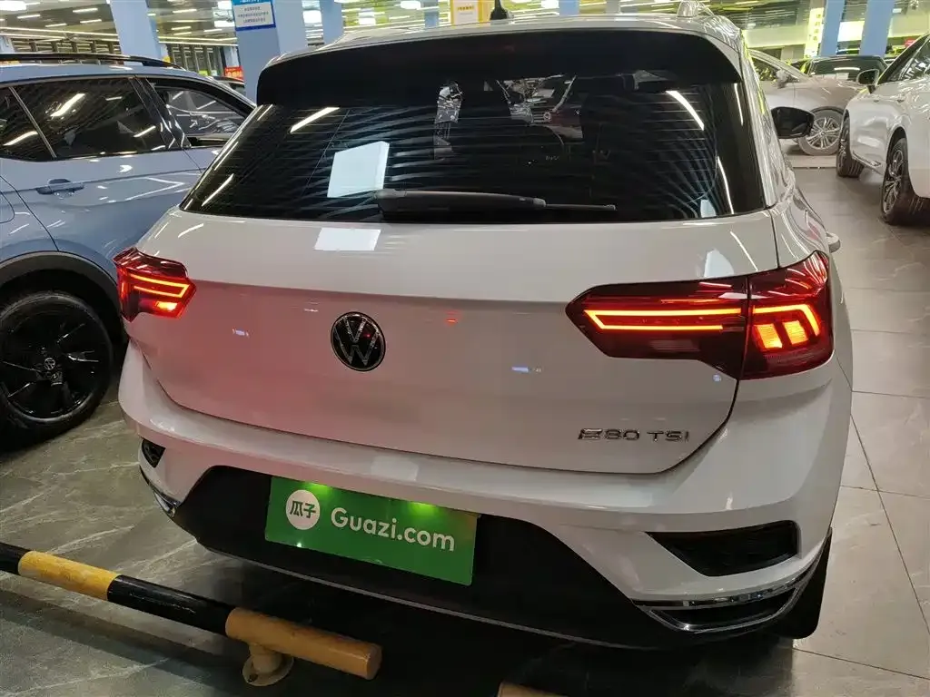 Volkswagen T-Roc 2022 из CN, фото 6