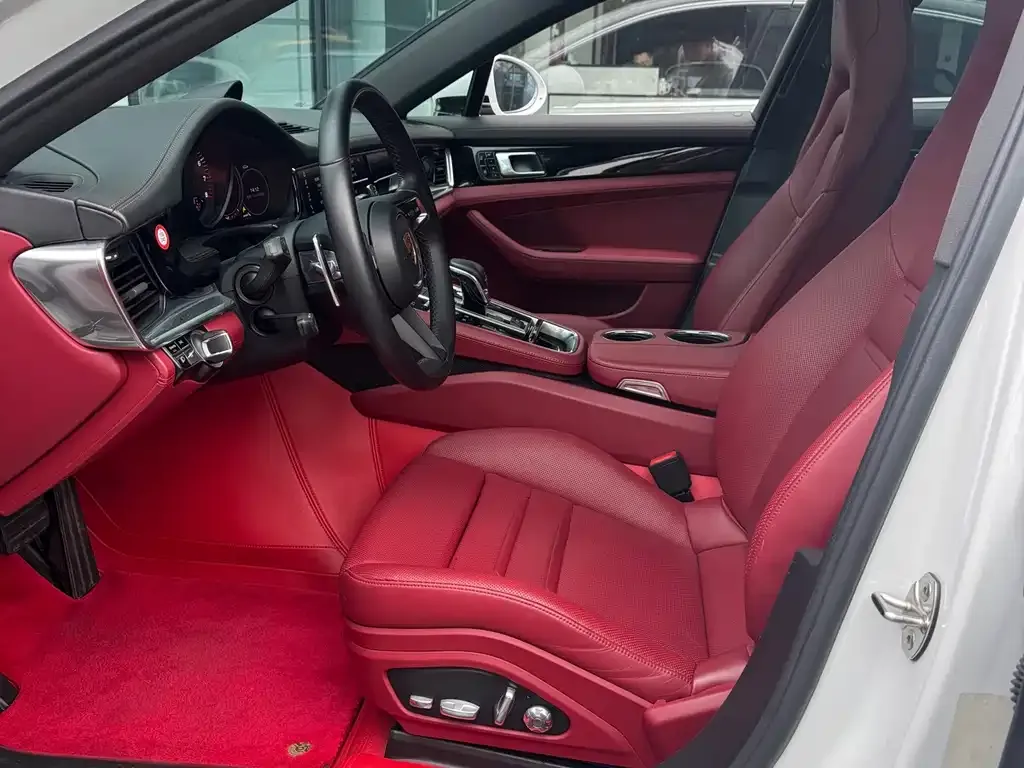 Porsche Panamera 2021 из CN, фото 3