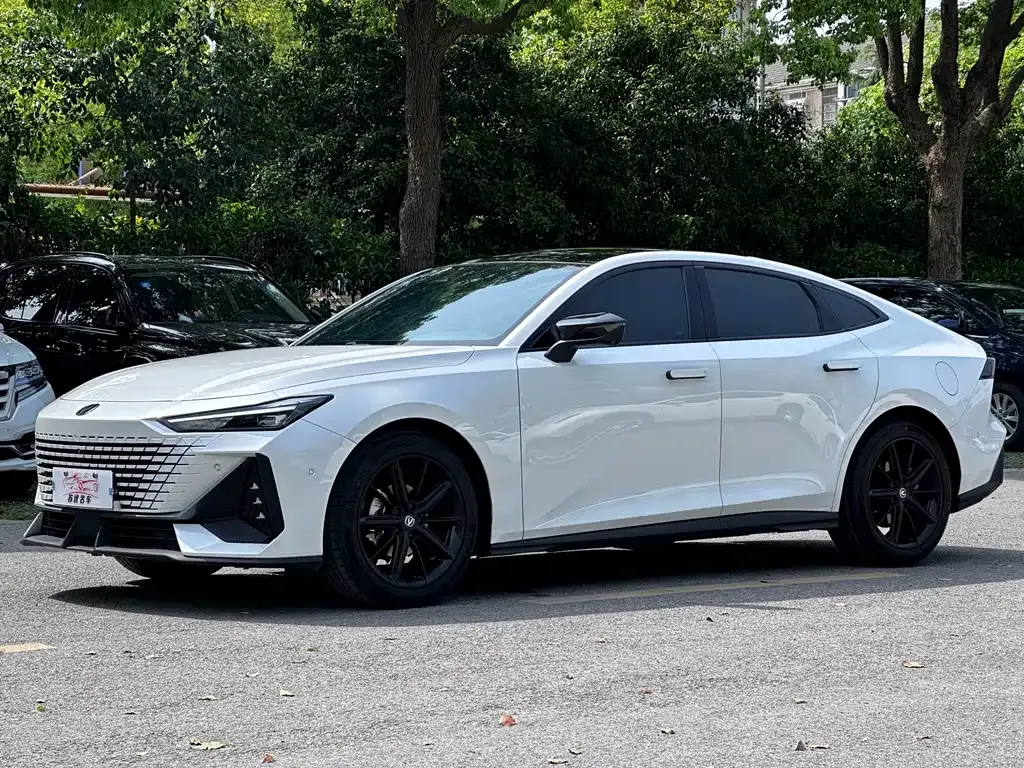 Changan UNI-V 2022 из CN, фото 1