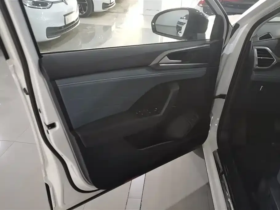Volkswagen Tharu 2024 из CN, фото 7