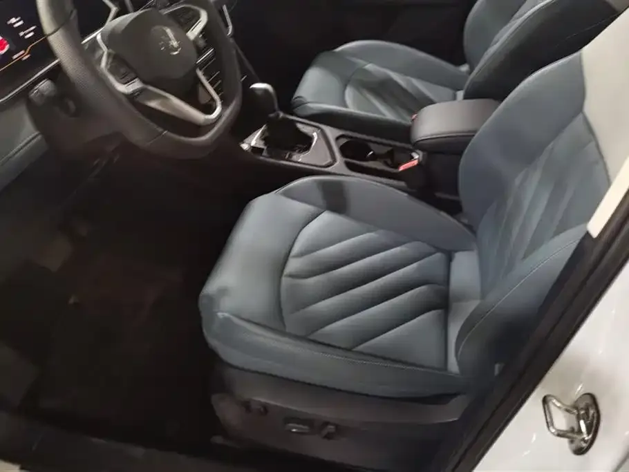 Volkswagen Tharu 2024 из CN, фото 9