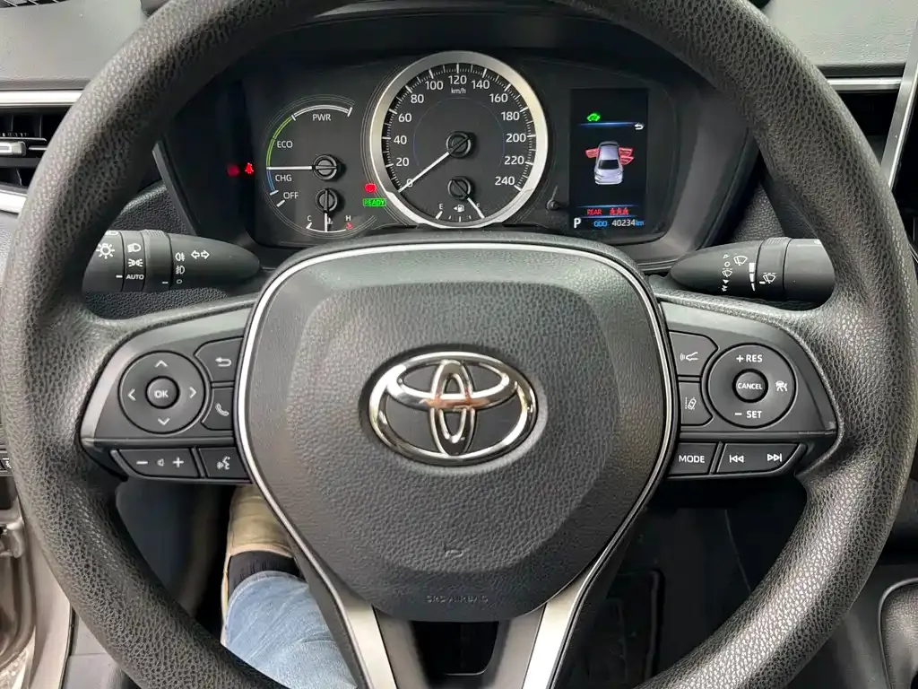 Toyota Corolla 2023 из CN, фото 10