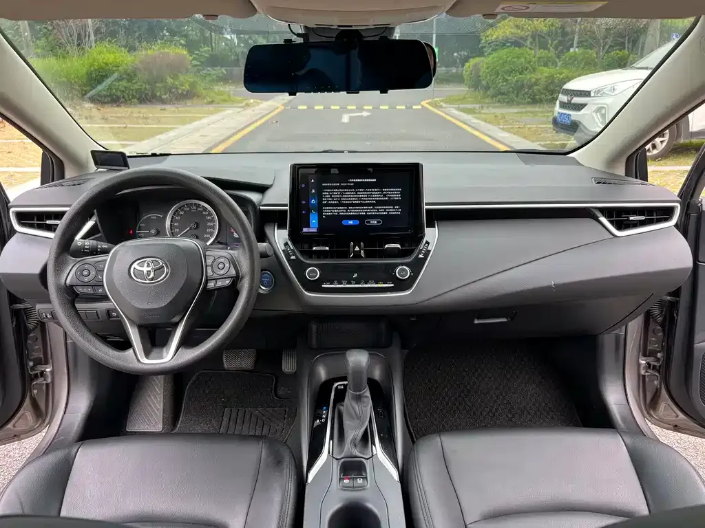 Toyota Corolla 2023 из CN, фото 9