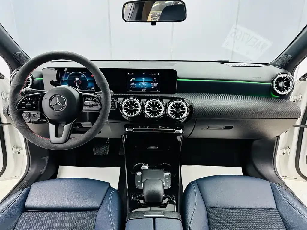 Mercedes-Benz A-Class 2022 из CN, фото 7