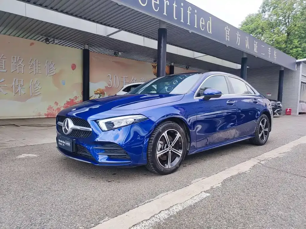 Mercedes-Benz A-Class 2023 из CN, фото 1